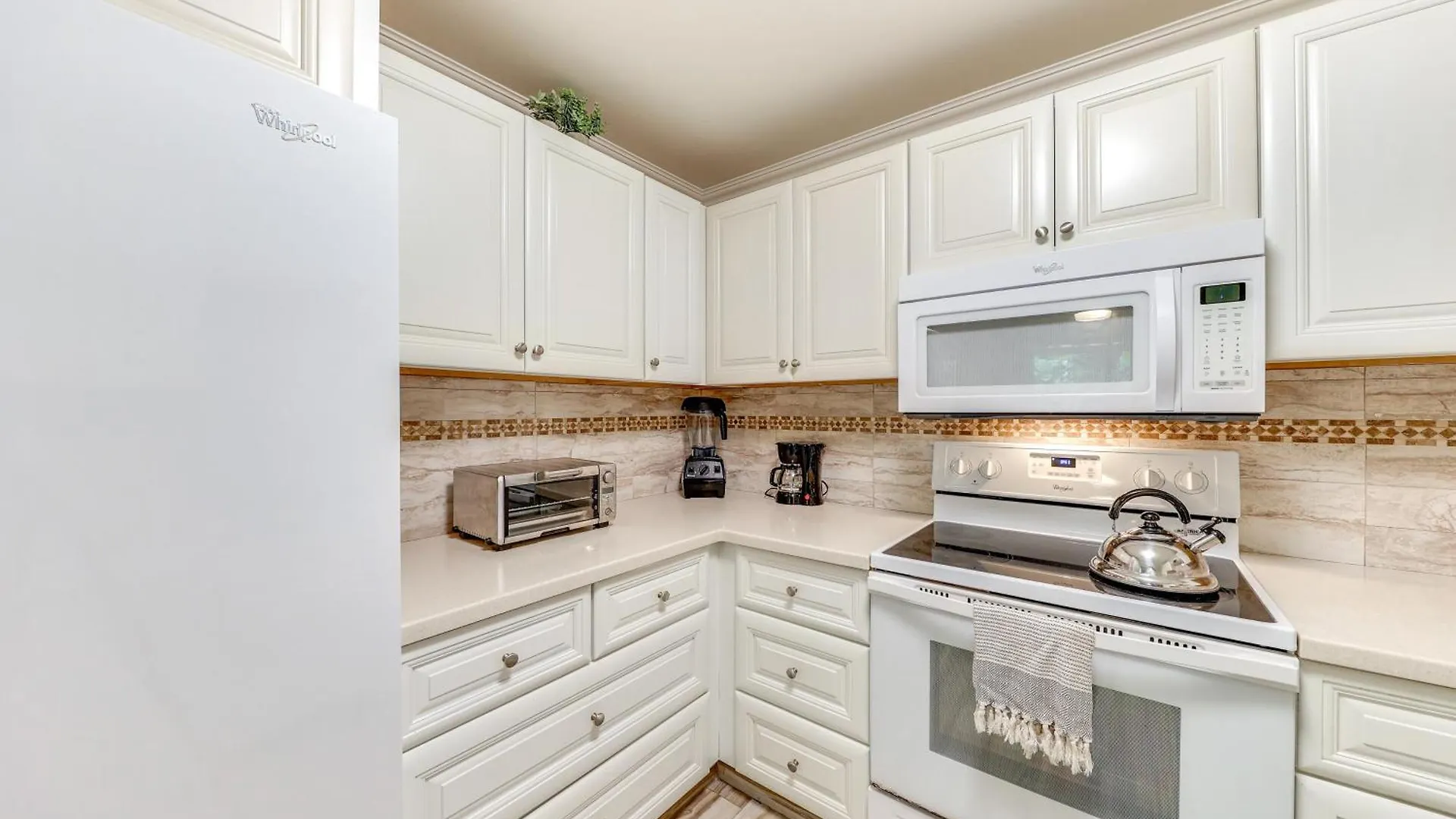 Princeville Condo With Private Sauna About 2 Mi To Beach United States